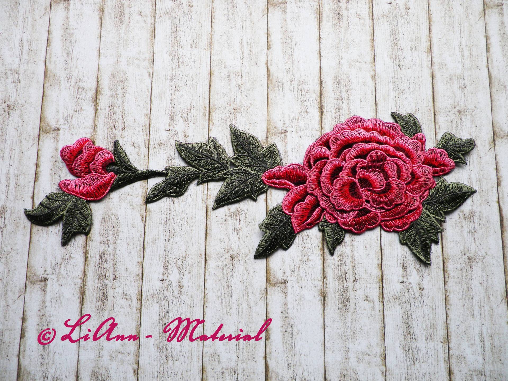 1 Große Applikation Stickerei Rosen, Pink-Rot 1 Große Applikation Stickerei Rosen, Pink-Rot von LiAnnMaterial