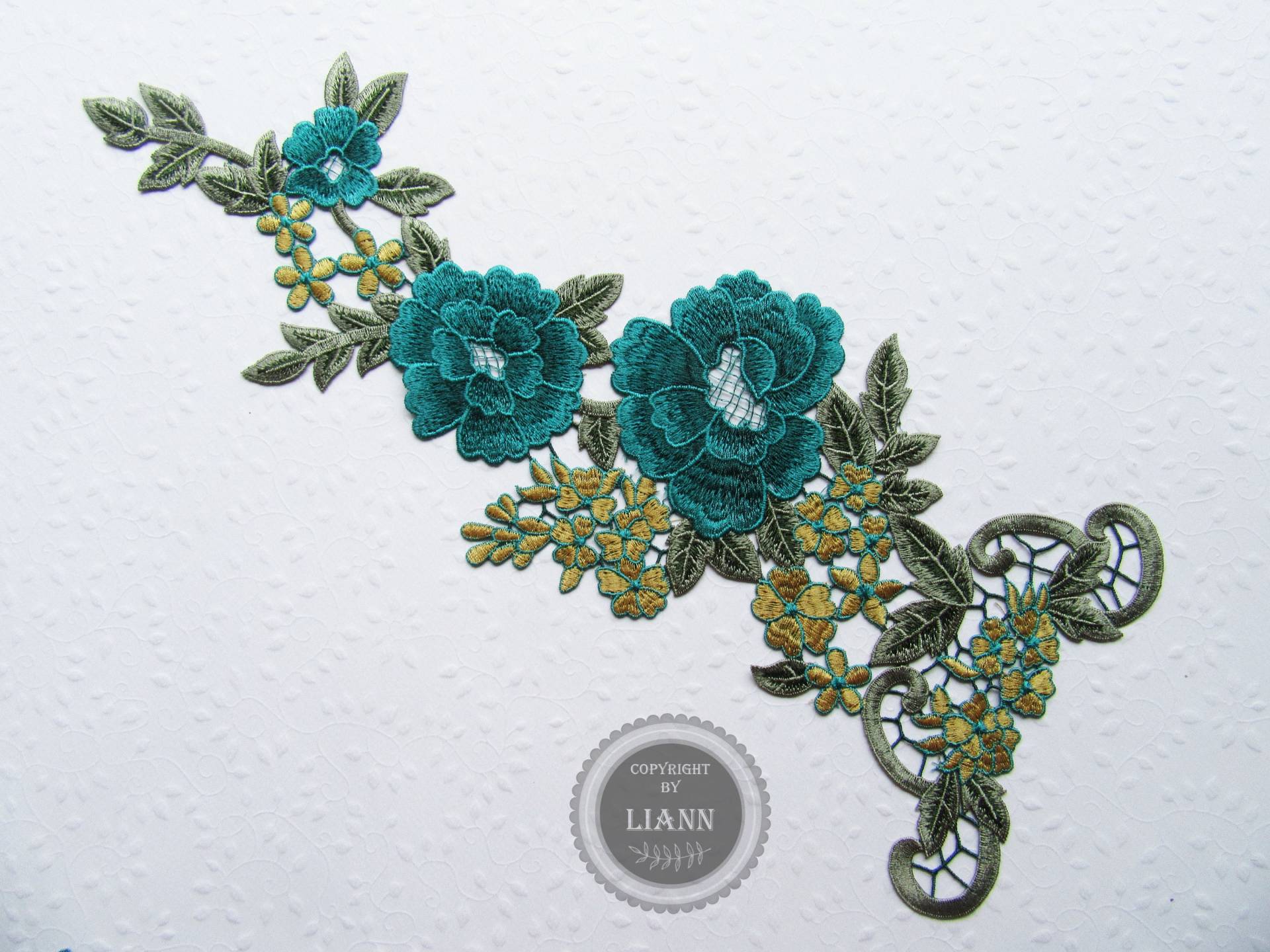 1 Große Applikation Stickerei Rosen, Türkis-Ocker 1 Große Applikation Stickerei Rosen, Türkis-Ocker von LiAnnMaterial