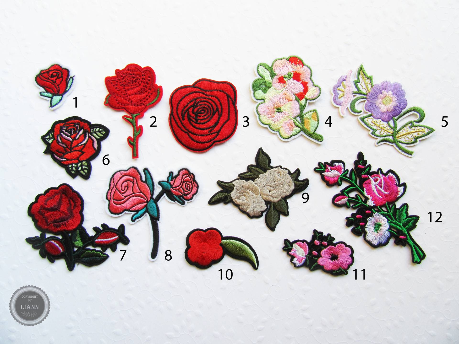 1 Kleines Bügelbild Applikation Blüten, Auswahl 1 Kleines Bügelbild Applikation Blüten, Auswahl von LiAnnMaterial