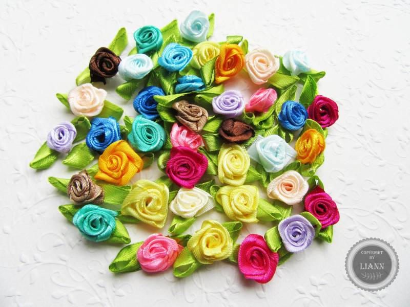 10 Oder 100 Bunte Satinrosen, Ca. 2, 5 cm, Blüte 15-18 Mm 10 Oder 100 Bunte Satinrosen, Ca. 2, 5 cm, Blüte 15-18 Mm von LiAnnMaterial