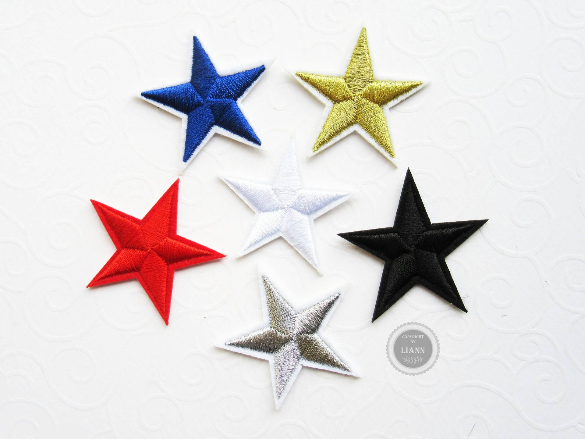 2 Bügelbilder Applikation Stern, 4 X cm, Farbwahl Blau, Rot, Weiß, Gold, Silber, Schwarz 2 Bügelbilder Applikation Stern, 4 X cm, Farbwahl Blau, Rot, Weiß, Gold, Silber, Schwarz von LiAnnMaterial