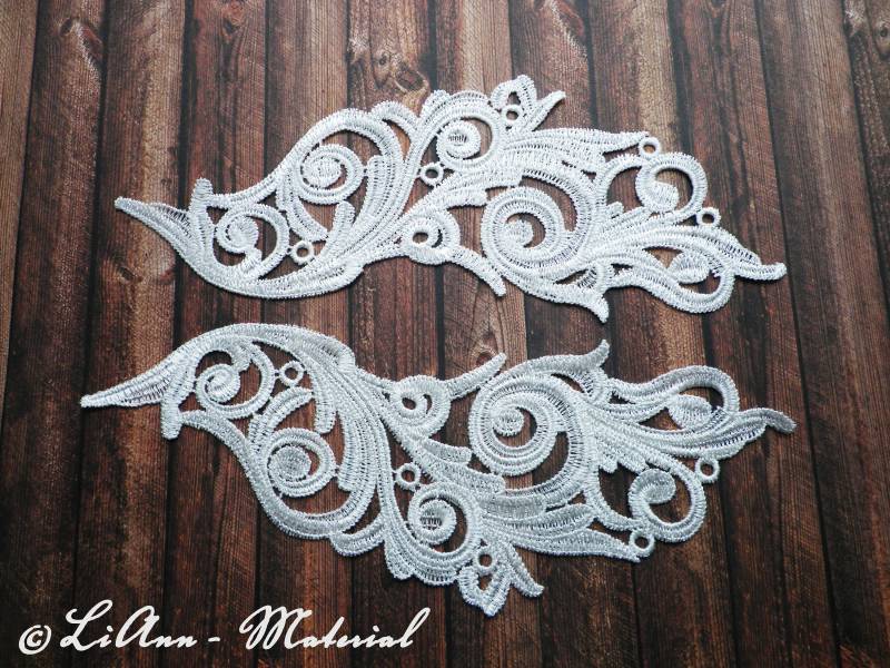 2 Große Cremeweiße Applikation Ornamente 2 Große Cremeweiße Applikation Ornamente von LiAnnMaterial