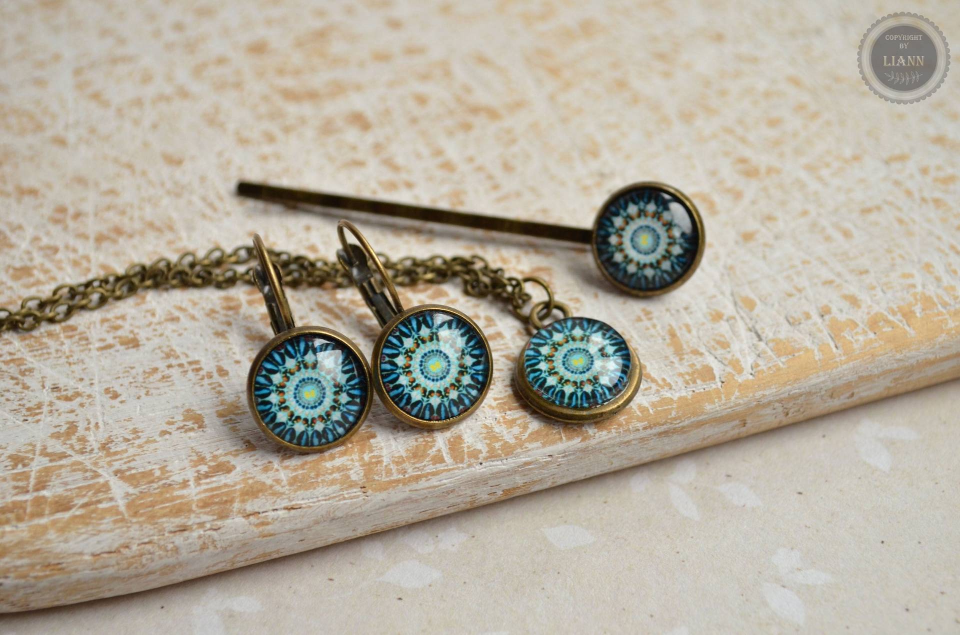 Ab 3, 50 Schmuckstücke - Patterned Mandala von LiAnnSchmuck