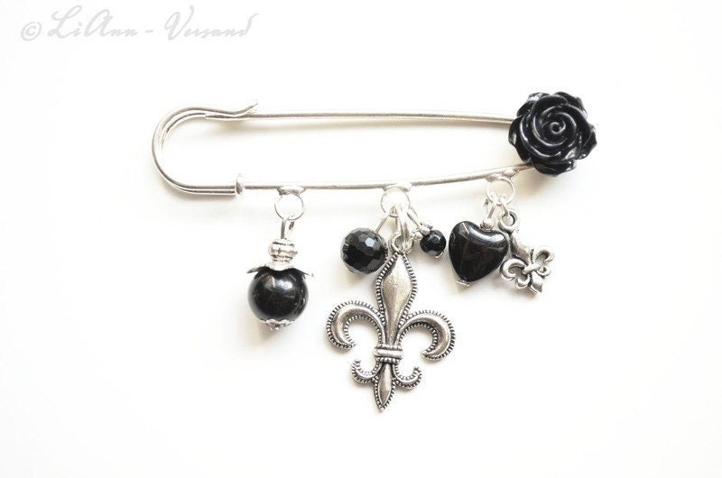 Brosche - Broche Noire von LiAnnSchmuck