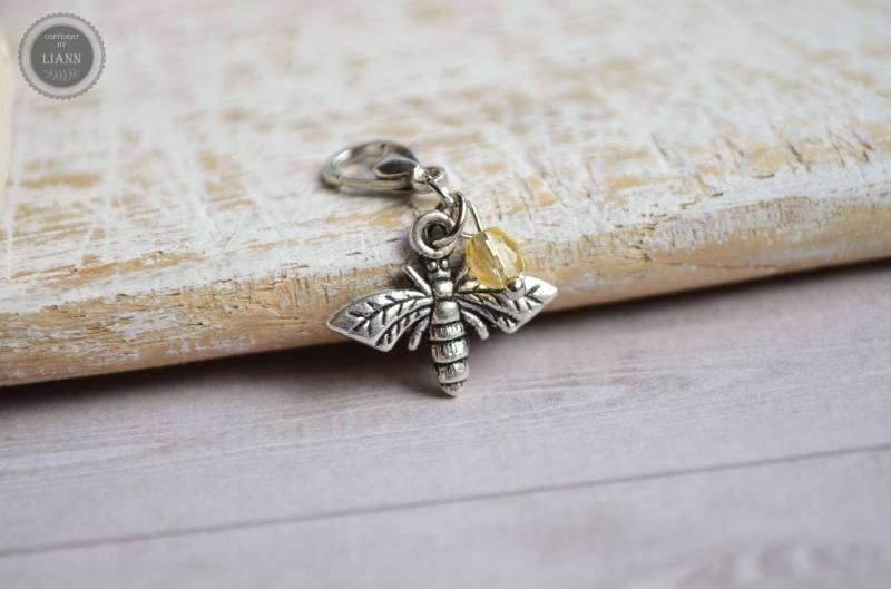 Charm-Anhänger - Kleine Honigbiene von LiAnnSchmuck