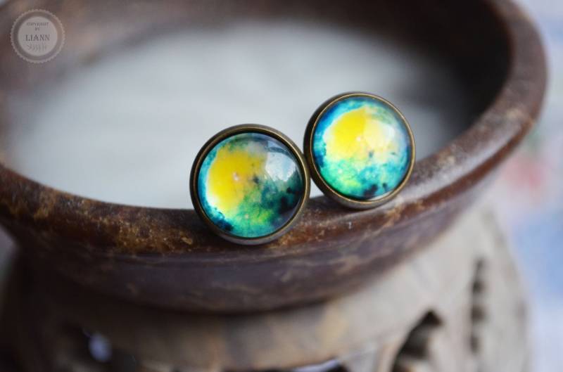 Ohrstecker - Gelb-Grüne Galaxie | 14 Mm von LiAnnSchmuck