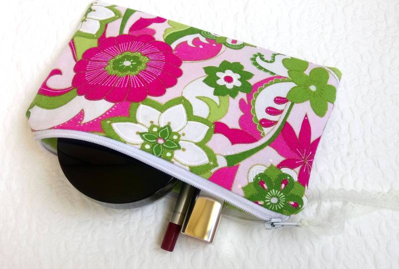 Bunte Geldbörse Schminktasche Blumentasche Kosmetiktasche Kosmetikbeutel Blumige Geldbeutel Kulturtasche Reißverschlussbeutel Geschenk Für Sie Bunte Geldbörse Schminktasche Blumentasche Kosmetiktasche Kosmetikbeutel Blumige Geldbeutel Kulturtasche Reißverschlussbeutel Geschenk Für Sie von LiLaChicandLovely
