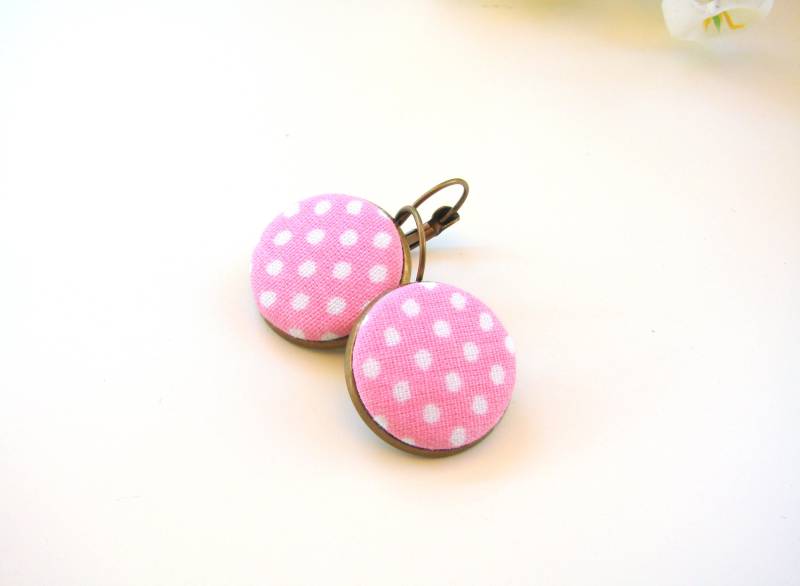 Rosa Ohrringe Geschenk Für Sie Shabby Polka Dot Ohrhänger Freundin Teenager von LiLaChicandLovely