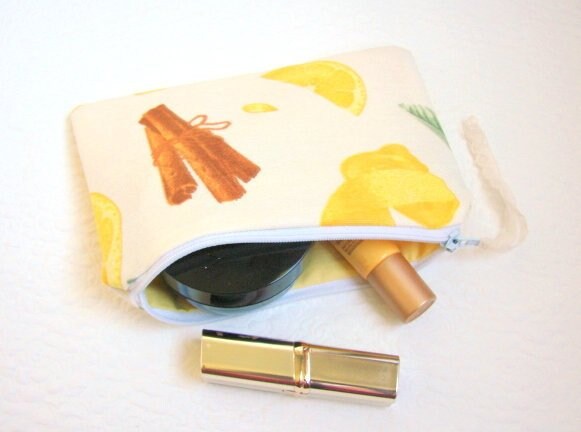 stoffbeutel Zitrone Rüschen Kosmetiktasche Mit Lgift For Mutter Geschenk Für Sie Reißverschlusstasche Kulturtasche Liebhaber von LiLaChicandLovely