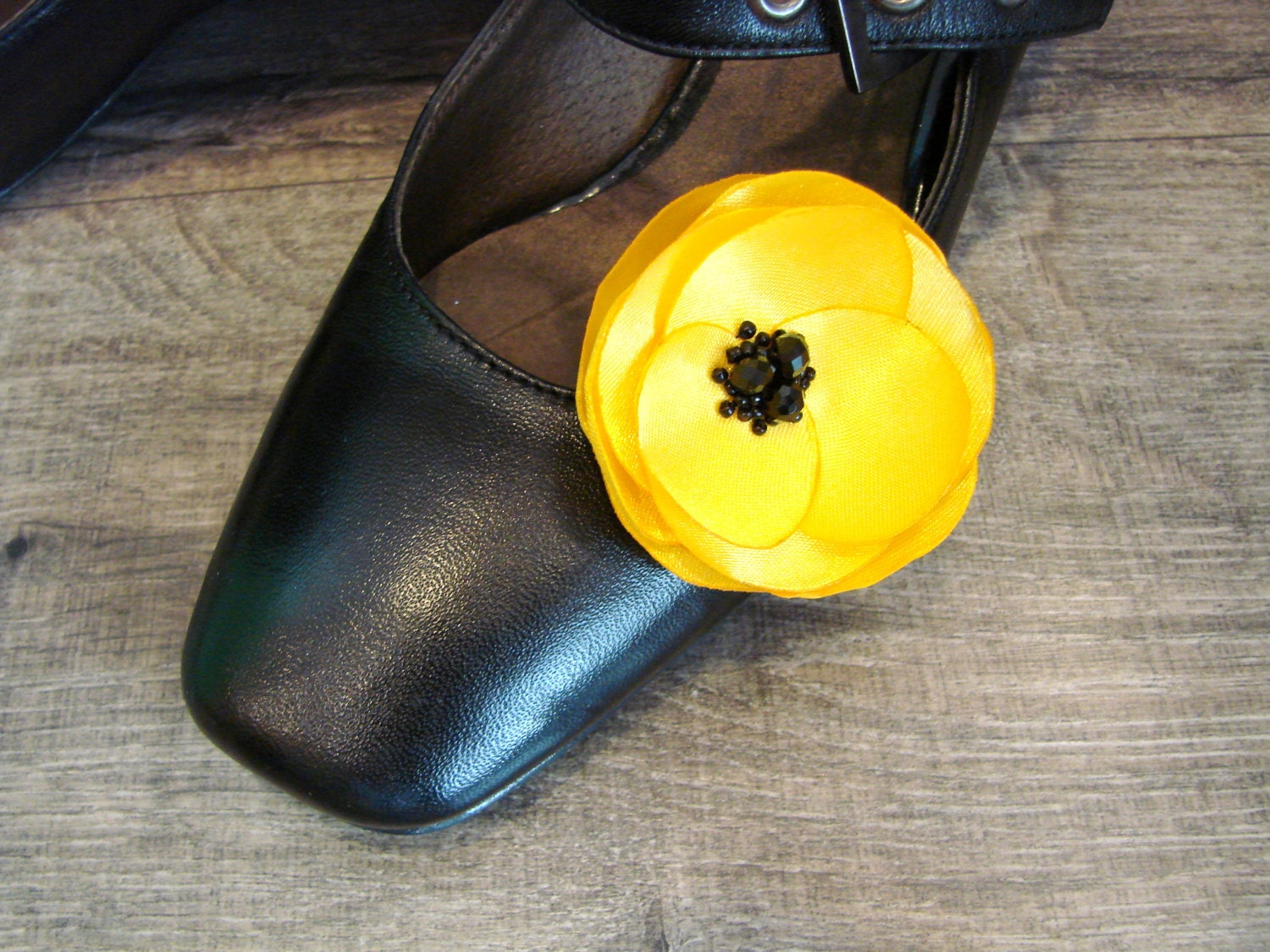 Gelbe Schuhclips Blume Mohnblume Mohnzusatz Für Schuhe Seidenblume Geschenk Sie Gelbe Hochzeit von LiLaGarden