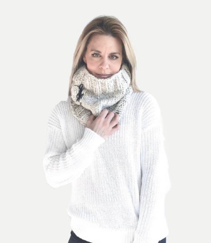 Grobstrick Cowl Mit Lederbändern | Der Urbano von LiLiKnits