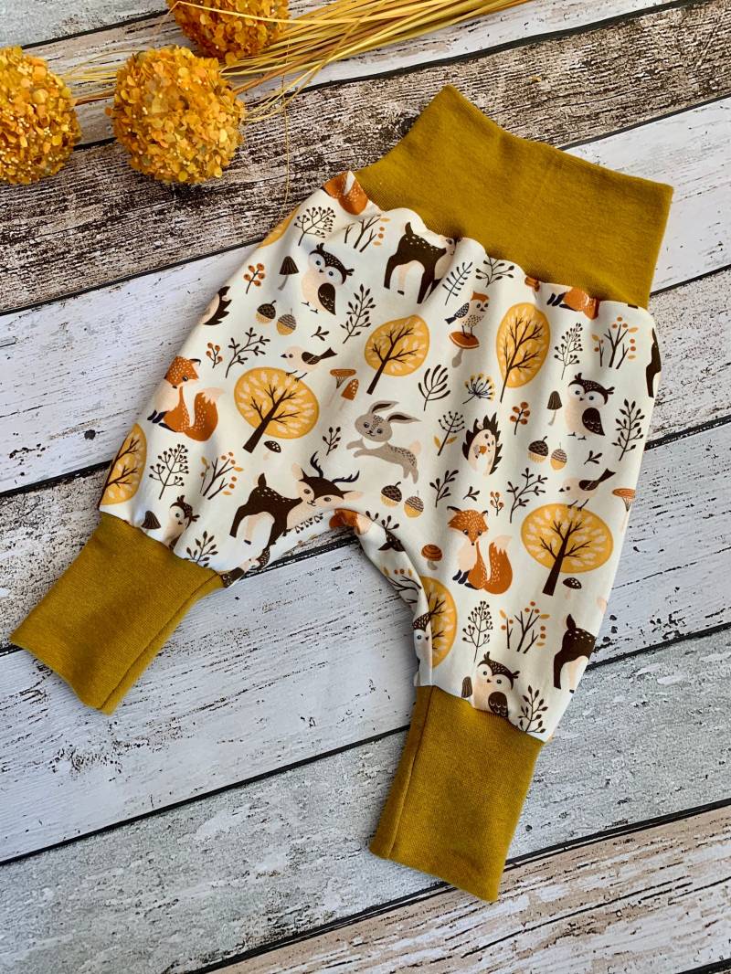 Pumphose Baby Waldtiere Reh/Hase/Eule Und Blumen 44-92 Pumphose Baby Waldtiere Reh/Hase/Eule Und Blumen 44-92 von LiMeLaden