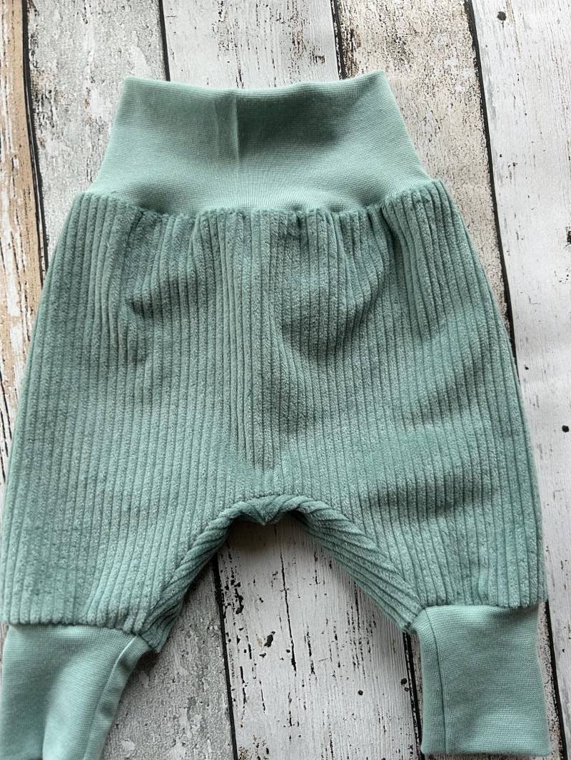 Pumphose Cord Mint von LiMeLaden