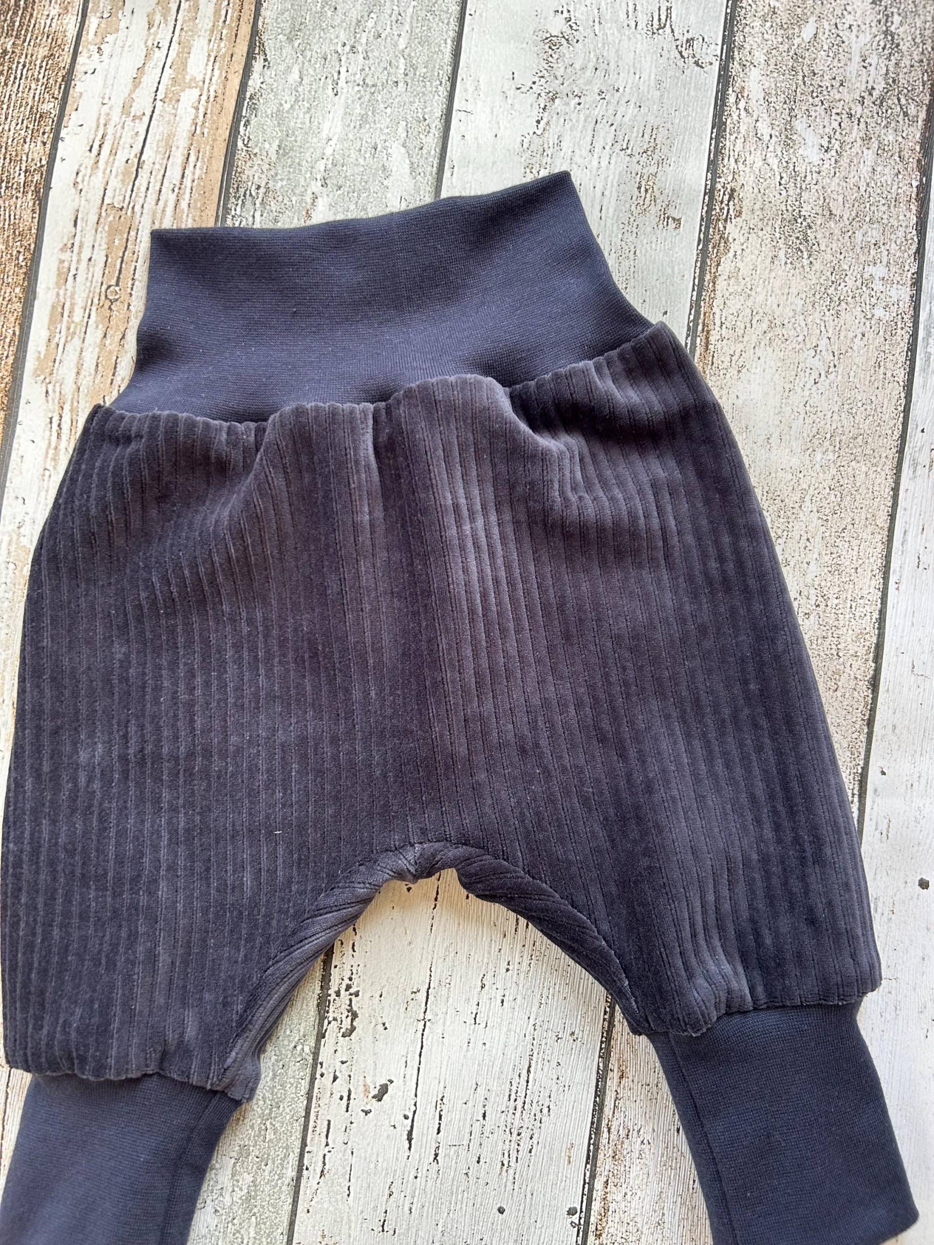 Pumphose Cordnicki Marineblau von LiMeLaden