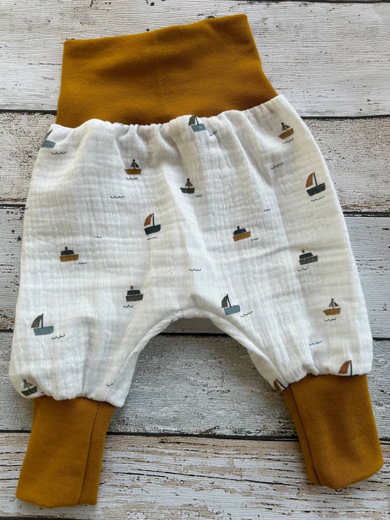 Pumphose Musselin Boote von LiMeLaden