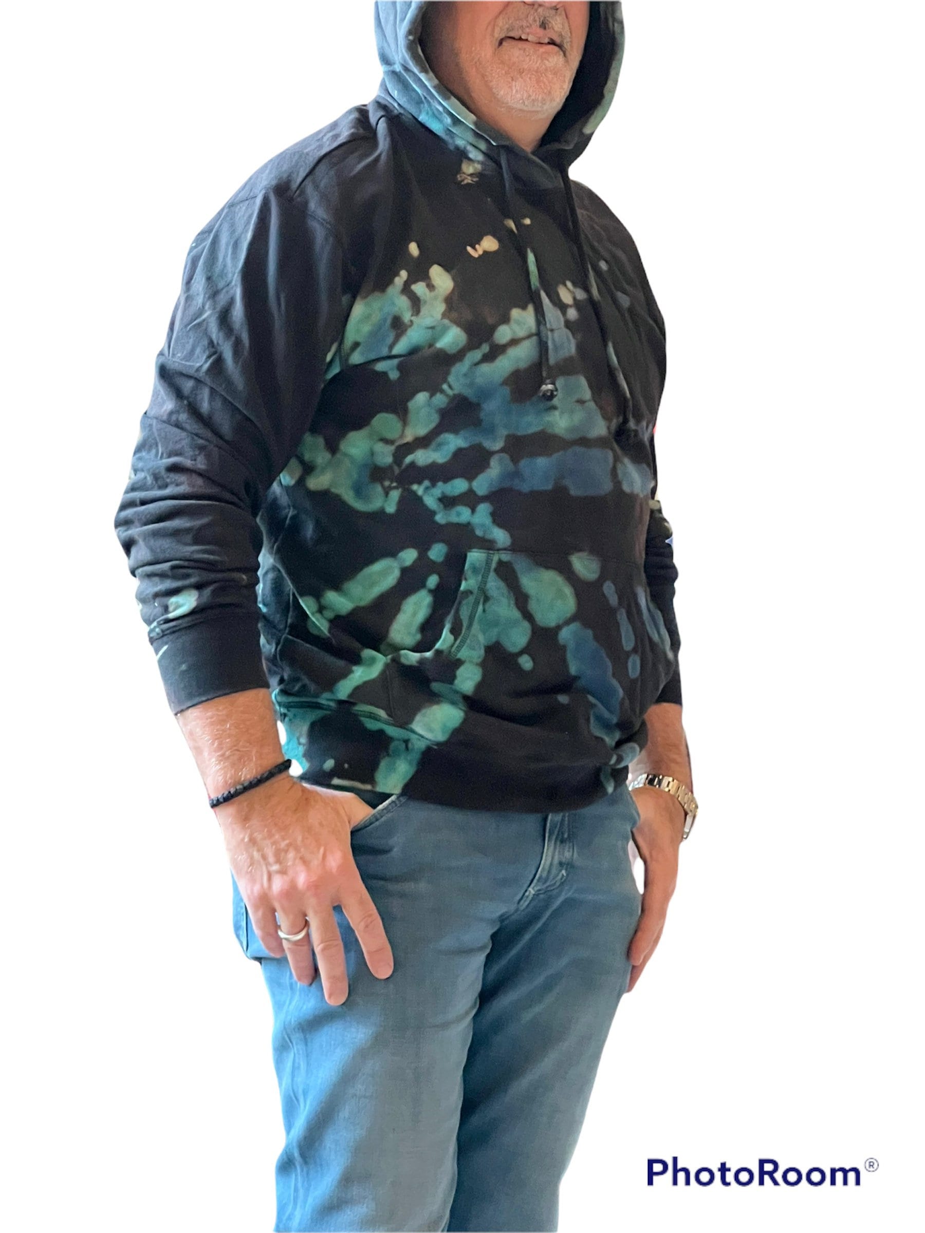 Schwarz Und Blau Reverse Dye, Tie Dye Baumwolle Hoodie Sweatshirt Mit Voller Reißverschluss, Kängurutasche, Schwere, Weiche Männer von LiTieDyeMama