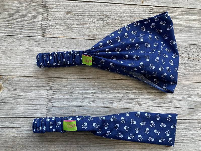 Haarband Kinder Minitotenköpfe Weiß Auf Blau von LiaMalaDE
