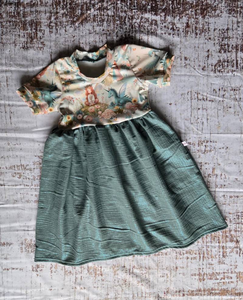 Musselin Glitzer Kleid, Sommerkleid Ab Größe 86-140, Wählbar in Kurz - Oder Langarm von Liafashionstyle