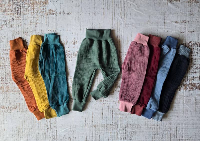 Pumphose Aus Musselin Ab Größe 62-140, Verschiedene Farben von Liafashionstyle