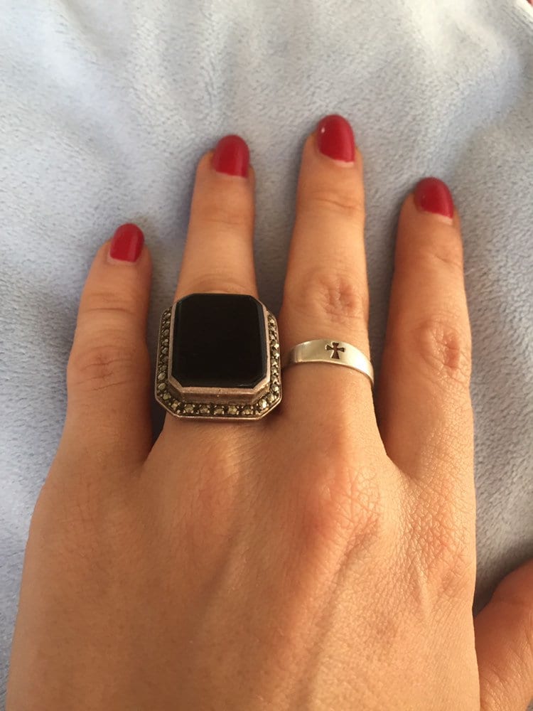 Art Deco Flach Onyx Sterling Silber Flappers Ring Größe 7 Mit Markasiten von LiamBySevanna