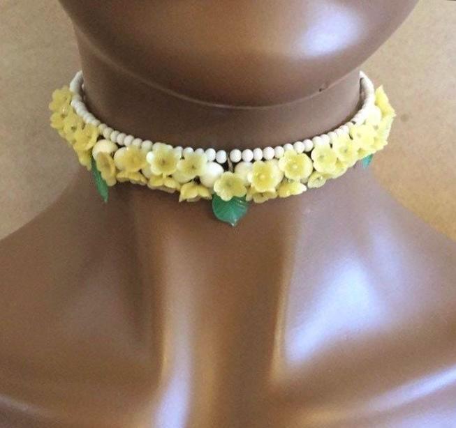 Art Deco Miriam Haskell Ära Gelbe Glas "Forget Me Not" Wrap Halskette Nicht Signiert von LiamBySevanna