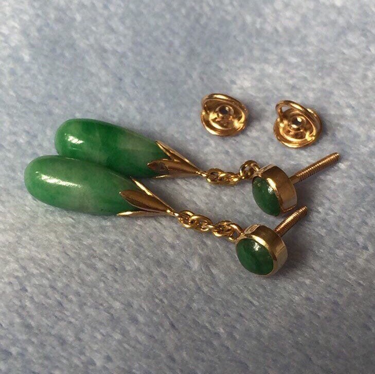 Art-Deco-Ohrringe Aus Massivem Gold Mit Apfelgrüner Jade von LiamBySevanna