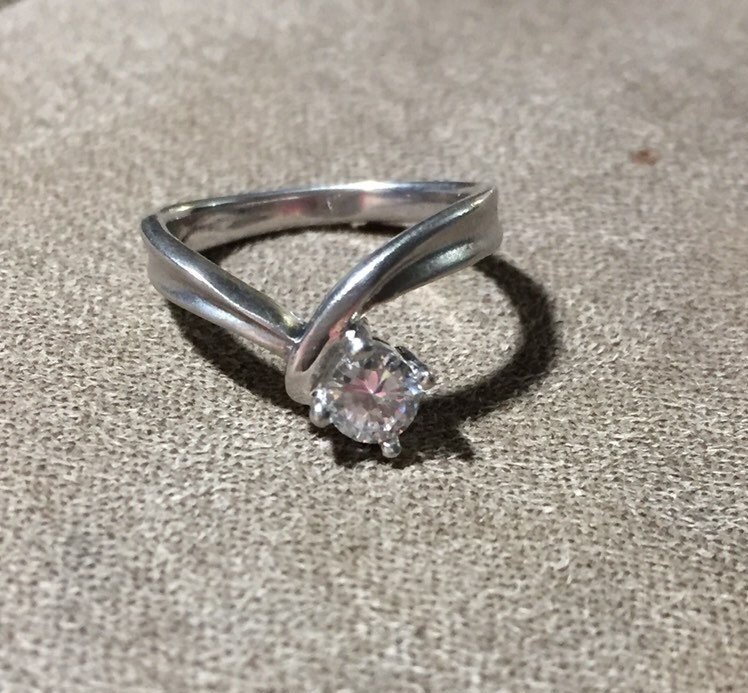 Vintage Sterling Silber Chevron Pinky Ring Größe 5 von LiamBySevanna