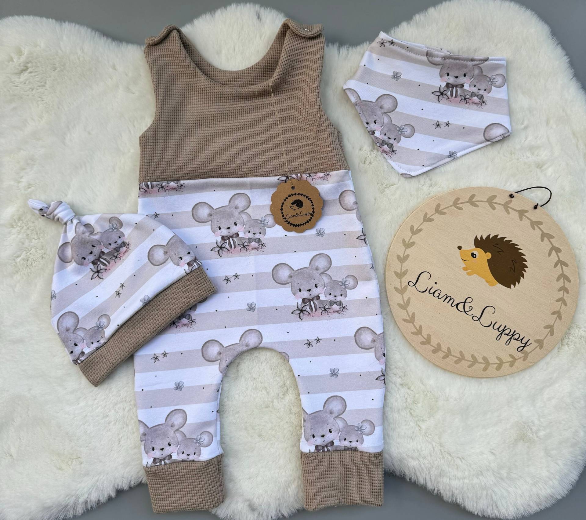 Baby Strampler Romper Latzhose Newborn Waffel Jersey Beige Streifen Hose French Terry Mäuse Neutral Mädchen Geschenk von LiamLuppyhandmade