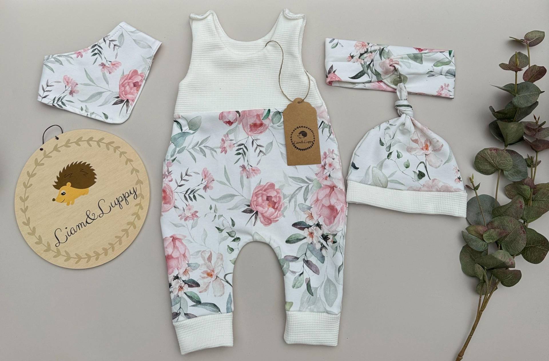 Frühchenset Strampler Babyset Mit Blumen Weißes Taufkleid Halstuch Mütze Und Haarband Mädchen Geschenk Kinder Idee von LiamLuppyhandmade