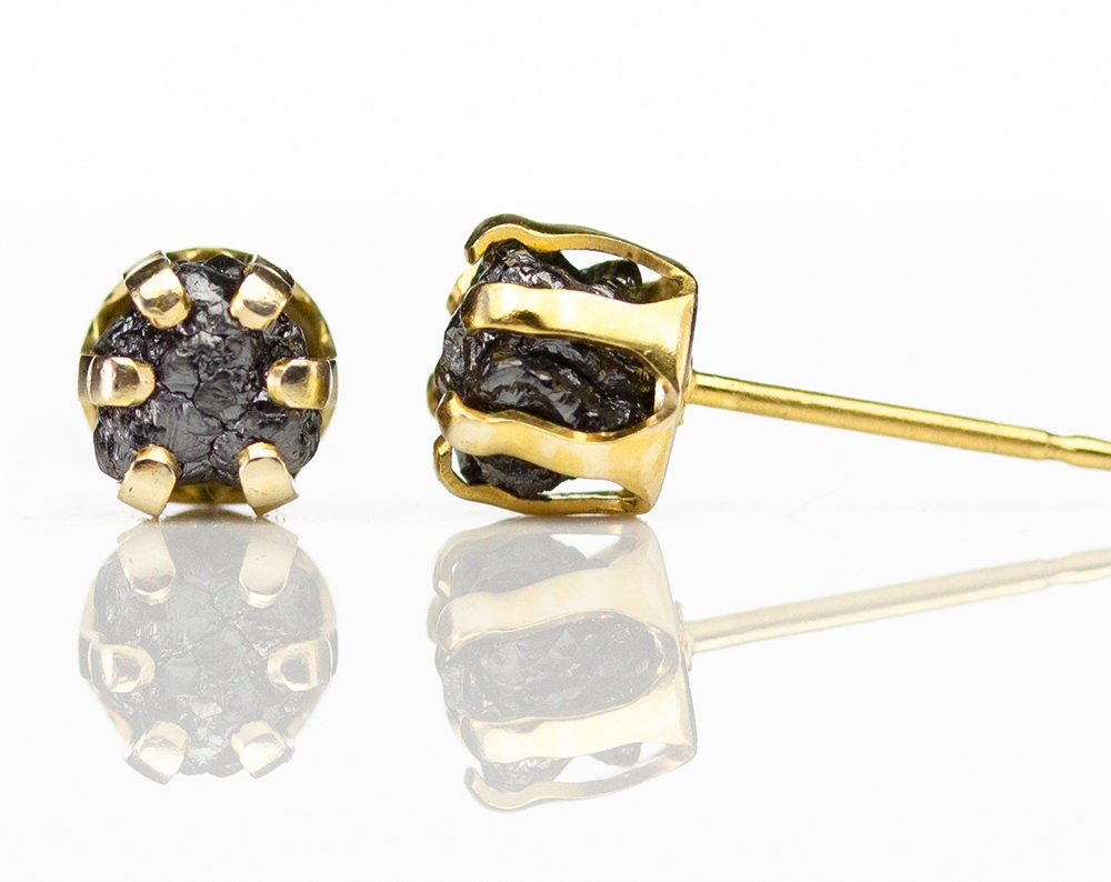 1, 5Ct Rohdiamant Ohrstecker - 14K Gold Filled 6mm Pfosten Roh Konfliktfreie Schwarze Diamanten Große von LiansElegance