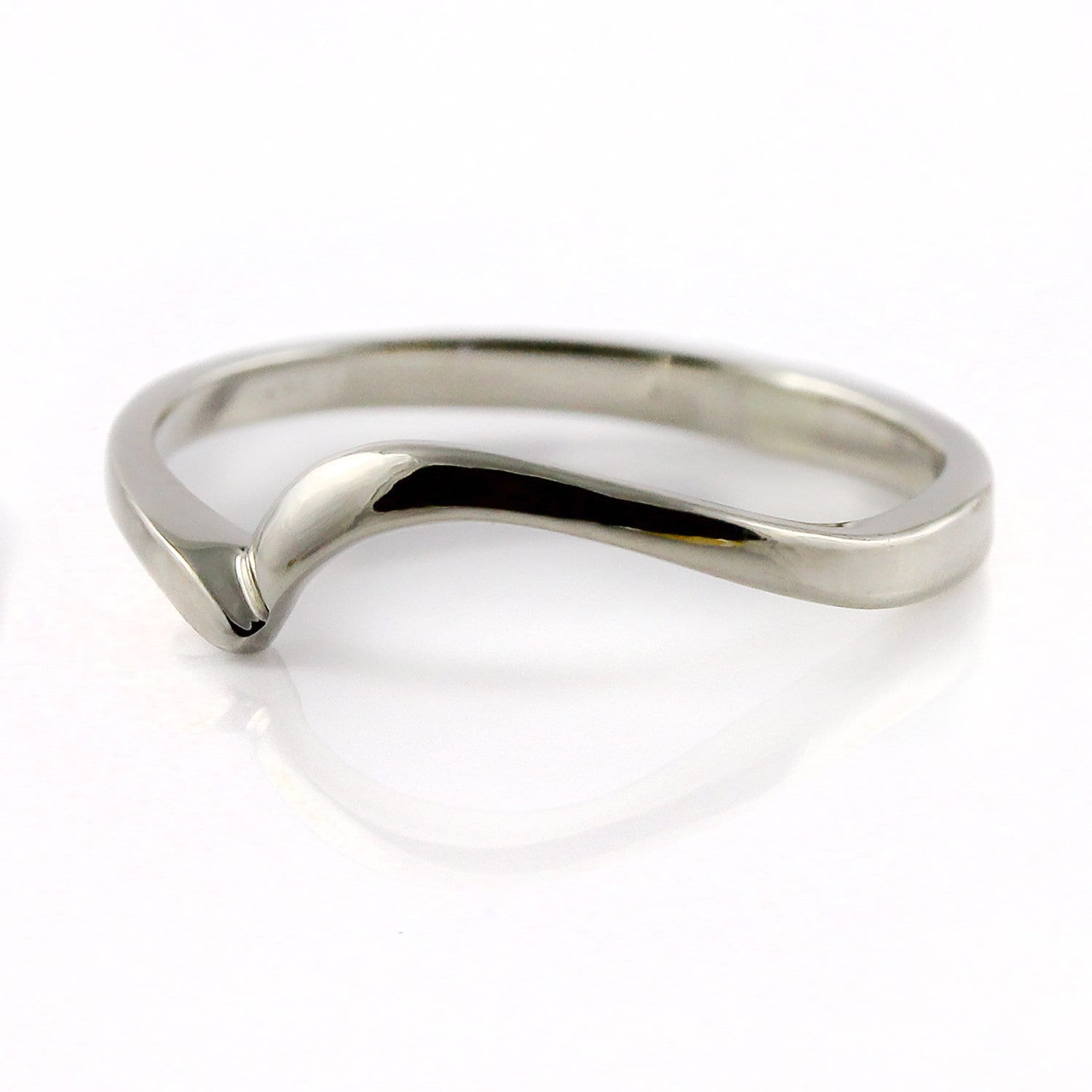 14K Gold Band - Wirbel Design Stapelband Ehering Einfaches Stapelbarer Ring von LiansElegance