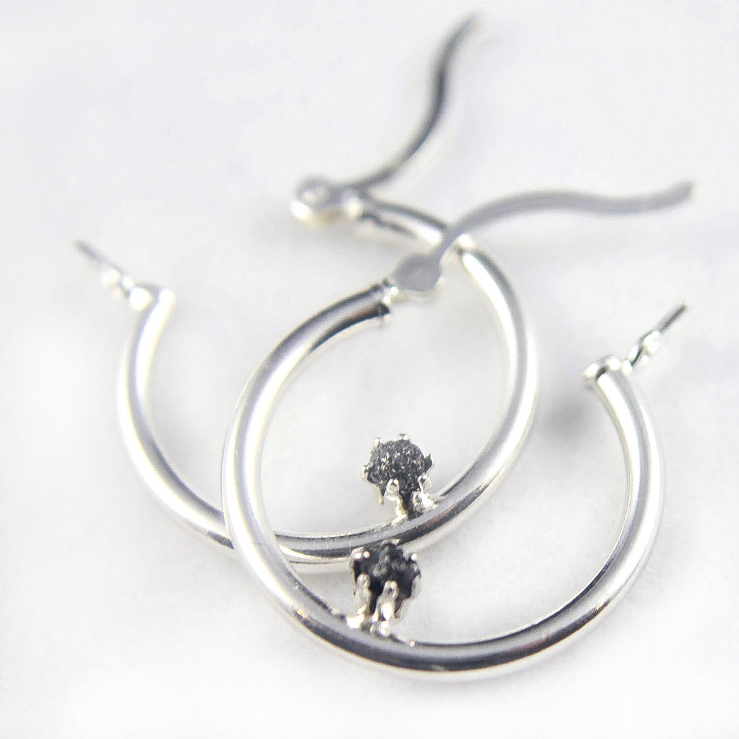 sterling Silber Creolen - Schwarze Rohdiamanten Brautschmuck, Brautjungfern April Geburtsstein von LiansElegance