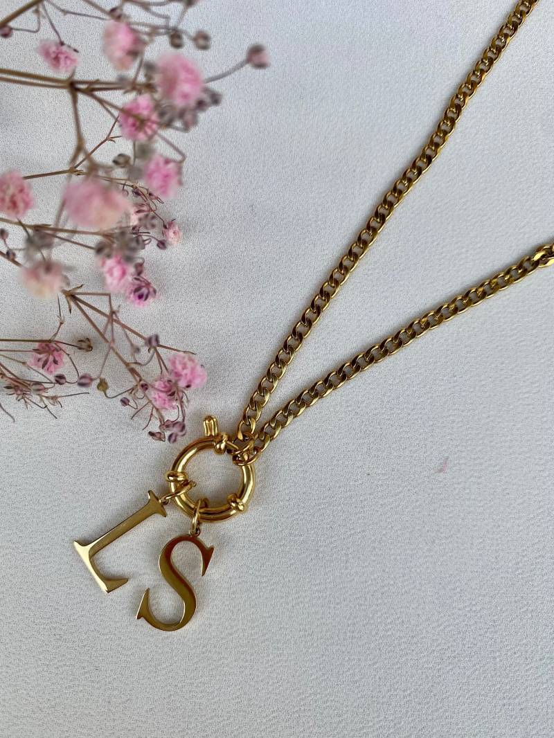 Initialienkette, Buchstabenkette, Personalisiert Edelstahlkette Mit Initial, Wasserfest Initialienkette, Buchstabenkette, Personalisiert Edelstahlkette Mit Initial, Wasserfest von LiaroSchmuckDE