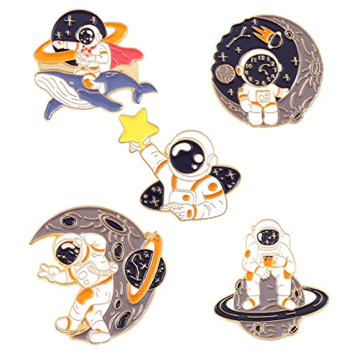 Liasun Lustiges Emaille-Broschen-Set – Astronaut und Wal Cartoon-Brosche für Kleidung, Taschen, Rucksack für Frauen, Metall, Kein Edelstein Liasun Lustiges Emaille-Broschen-Set – Astronaut und Wal Cartoon-Brosche für Kleidung, Taschen, Rucksack für Frauen, Metall, Kein Edelstein von Liasun