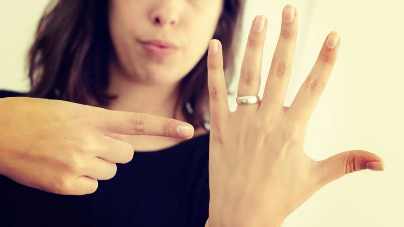 Gepunkteter Ring, Frau Verlobungsring, Silber Und Zirkon Verlobungsring von LiatWaldmanJewelry