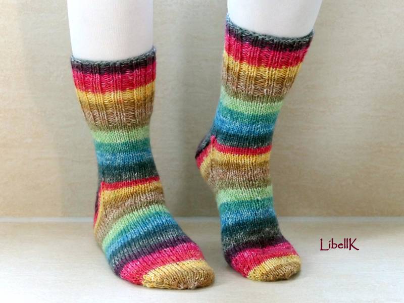 Gestrickte Socken Gr. 38/39 Bunt Warme Farbtöne Handgestrickte Strümpfe Wolle von LibellK