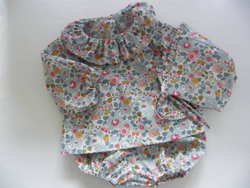 Set Bluse Bloomer Beguin Betsy Porzellan Geburt 1/3/6/9/12/18 Monate Set Bluse Bloomer Beguin Betsy Porzellan Geburt 1/3/6/9/12/18 Monate von LibertyCompagnie