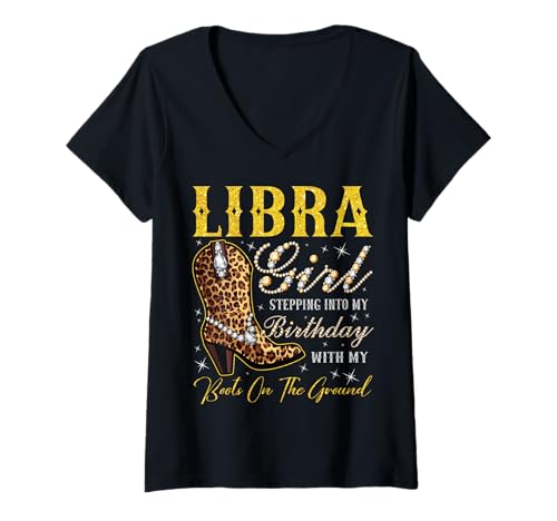 Damen Waage-Mädchen Tritt mit Meinen Stiefeln an Meinem Geburtstag T-Shirt mit V-Ausschnitt Damen Waage-Mädchen Tritt mit Meinen Stiefeln an Meinem Geburtstag T-Shirt mit V-Ausschnitt von Libra Girl Birthday Party Western Cowgirl
