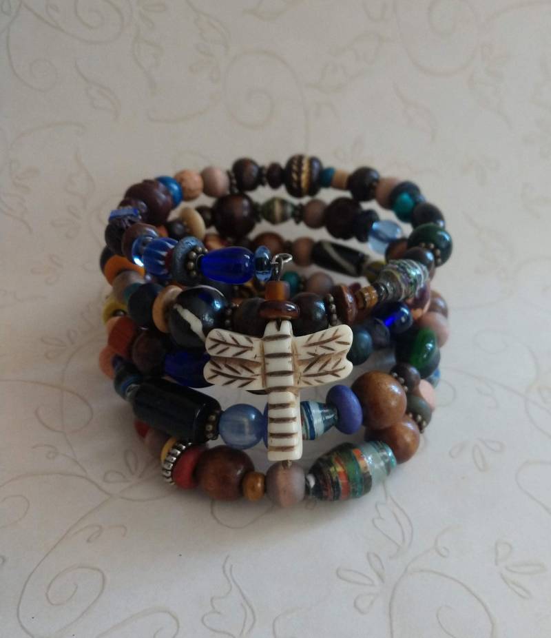 Manschette Armband, Memory Wire Für Frauen, Mädchen, Damen Accessoires, Bunte Manschette, Handgemachter Schmuck, Einzigartiges Geschenk, Für Sie von LibraDesignsNYC