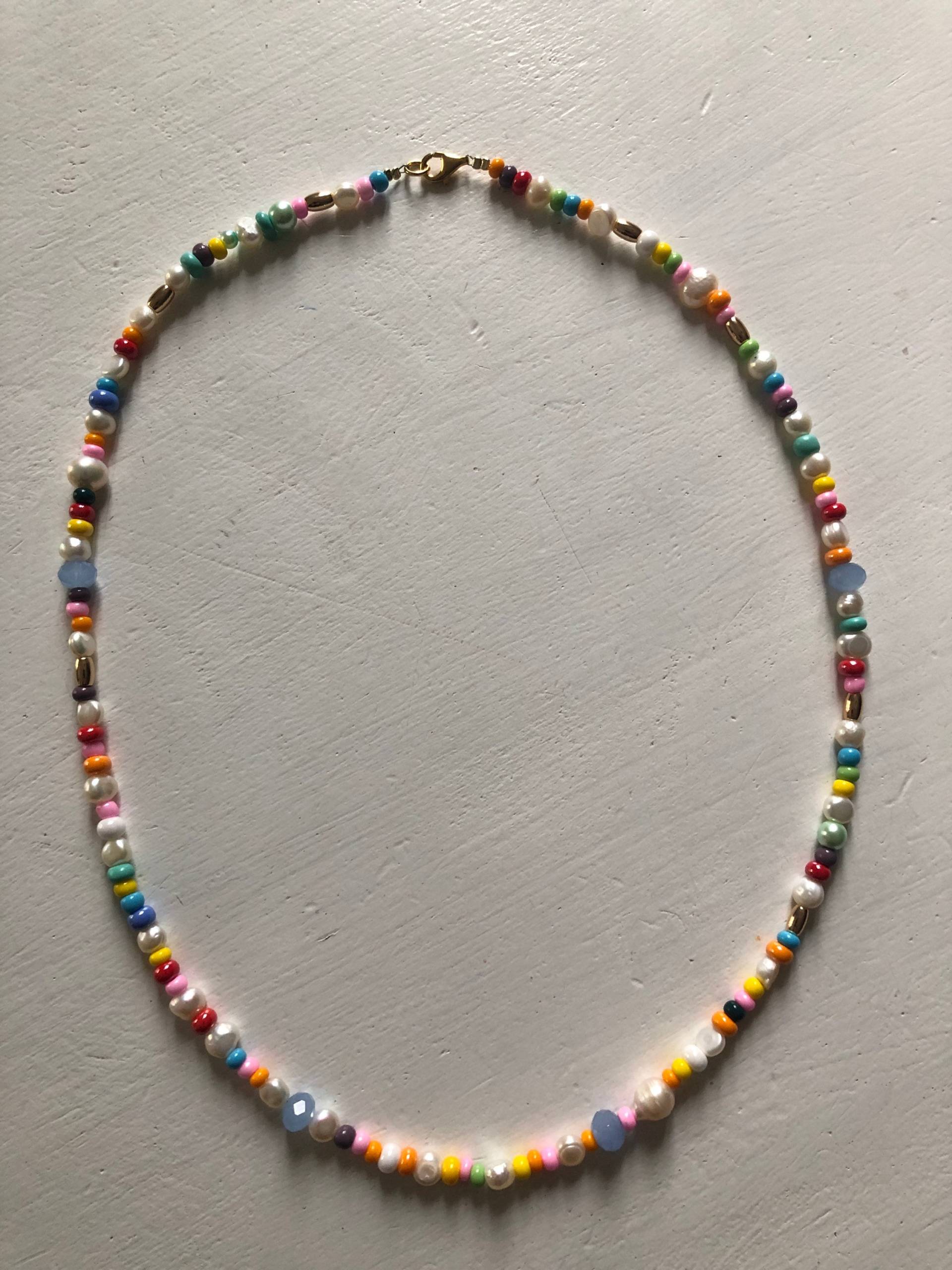 Halskette „Candy&freshwaterpearl" von LichtiStrickDeluxe