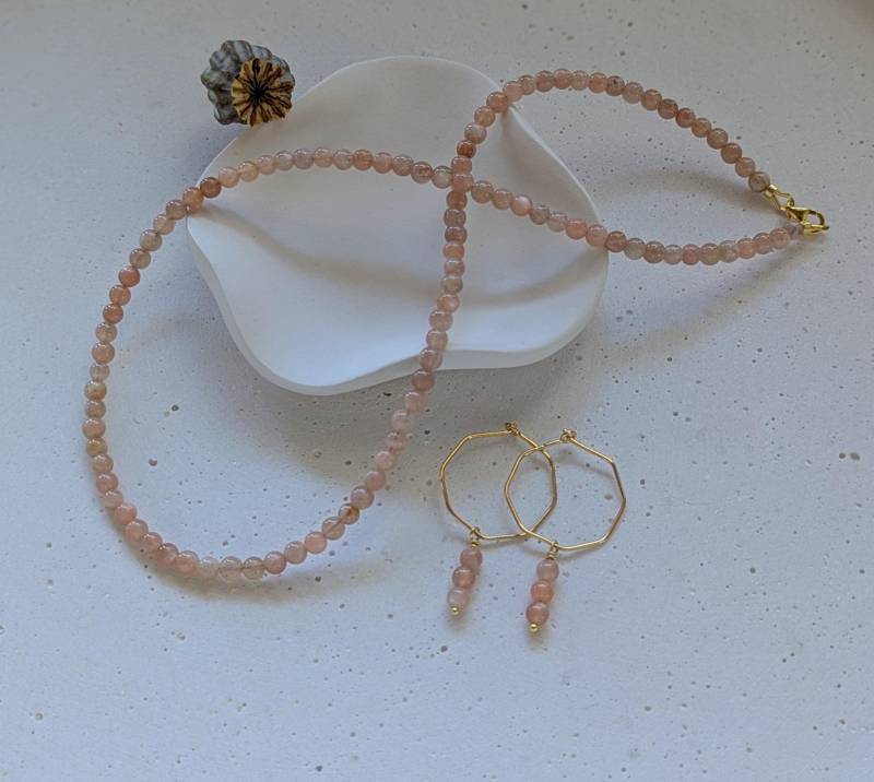 Kette Mondstein Rosa, Edelstein Kurz, Ohrringe Heilstein Kette, Yoga Schmuck, Meditation Geschenkidee Für Frauen von LichtmomentbyAna