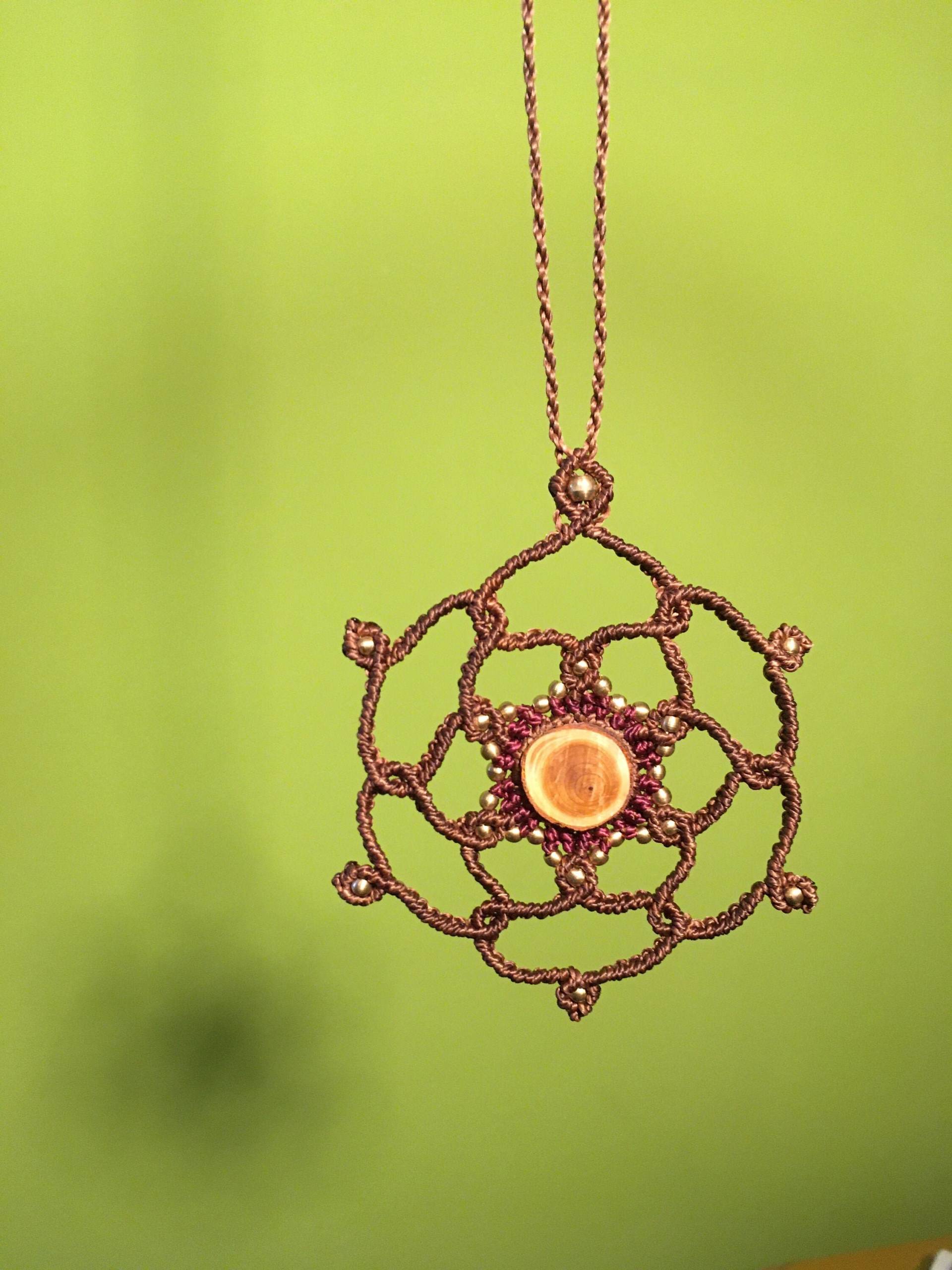 Makramee Mandala Kette Makramee Mandala Kette von Liebesknoten
