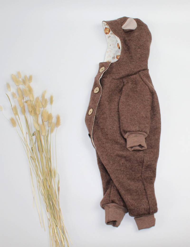 Walkoverall Kleiner Bär Wollwalkoverall Walkoverall Kleiner Bär Wollwalkoverall von LieblichkeitenManufa
