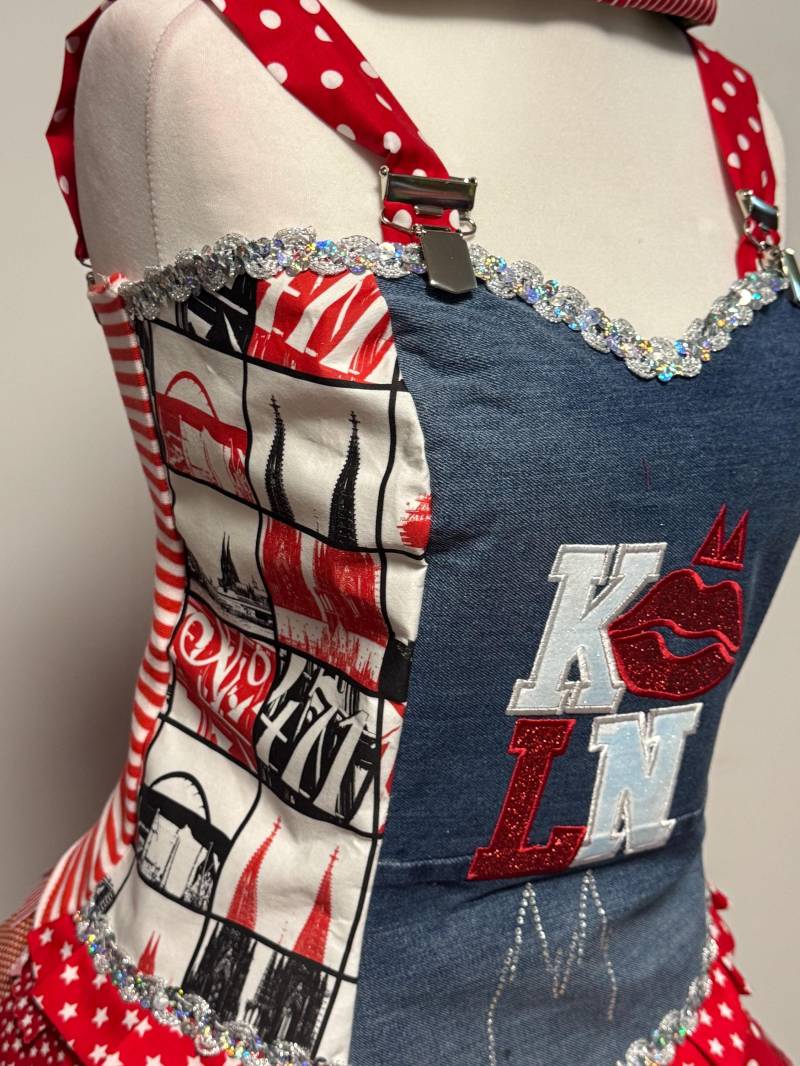 Dom Liebe - Jeans Bustier Gr. 36 -42 Elastisch Durch Bündchen Stoff Im Rücken. Der Hingucker. Rot Und Weiß. Lieblingskostüm. Unikat Top von Lieblingskostuem