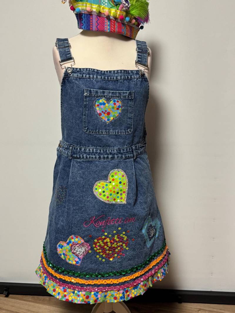 Jeans Latzkleid Neu , Karneval, Fasching. Gr.xxl Unikat Upcycling Kölnliebe Mottoparty. Jeans. Stickerei. Top Lieblingskostüm B - 52. H-70 von Lieblingskostuem
