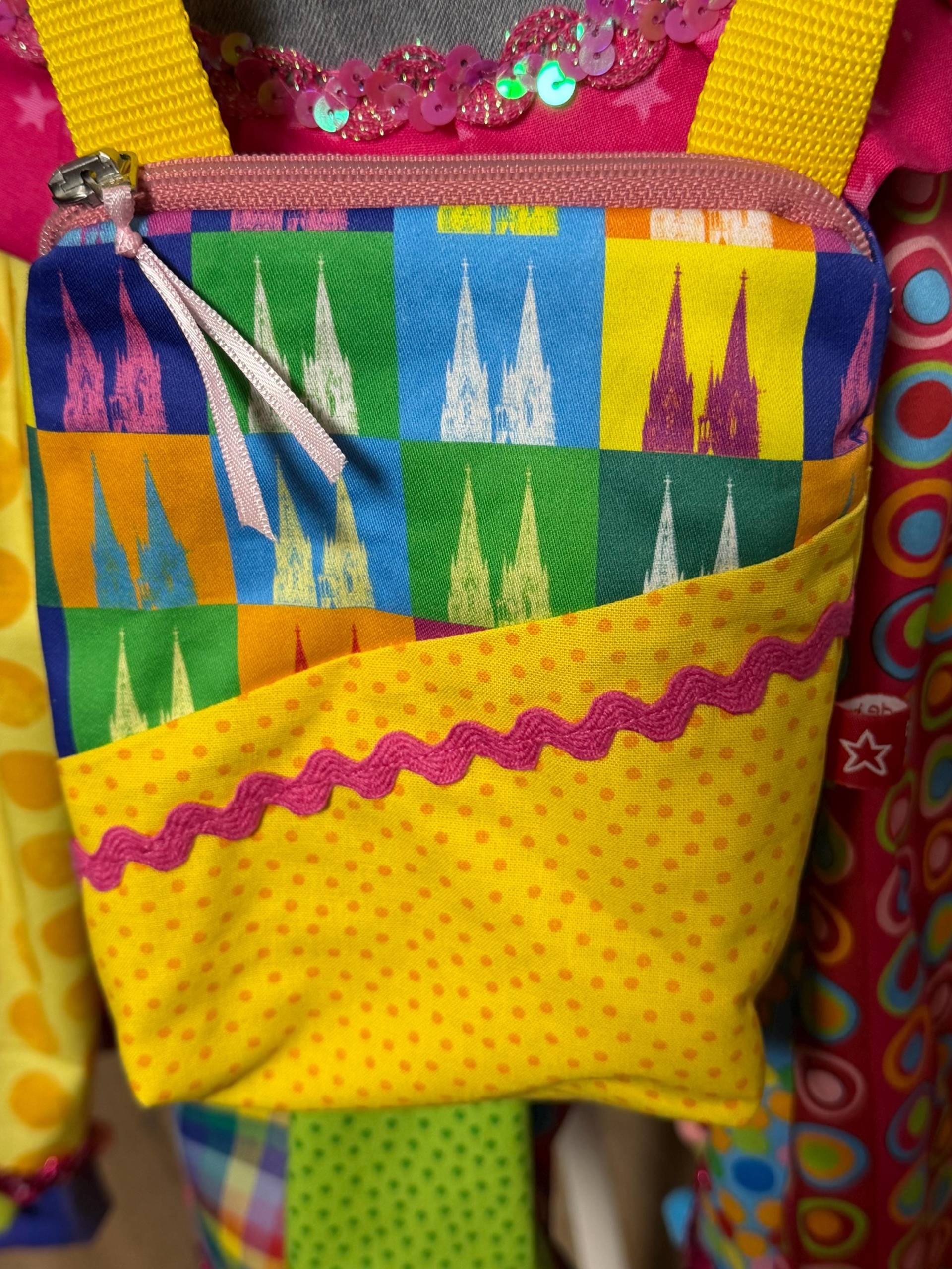 Tasche Handtasche - in Handarbeit Passend Zu Den Kostümen Hergestellte Jede Ein Unikat. Köln Liebe Top Dom Liebe von Lieblingskostuem