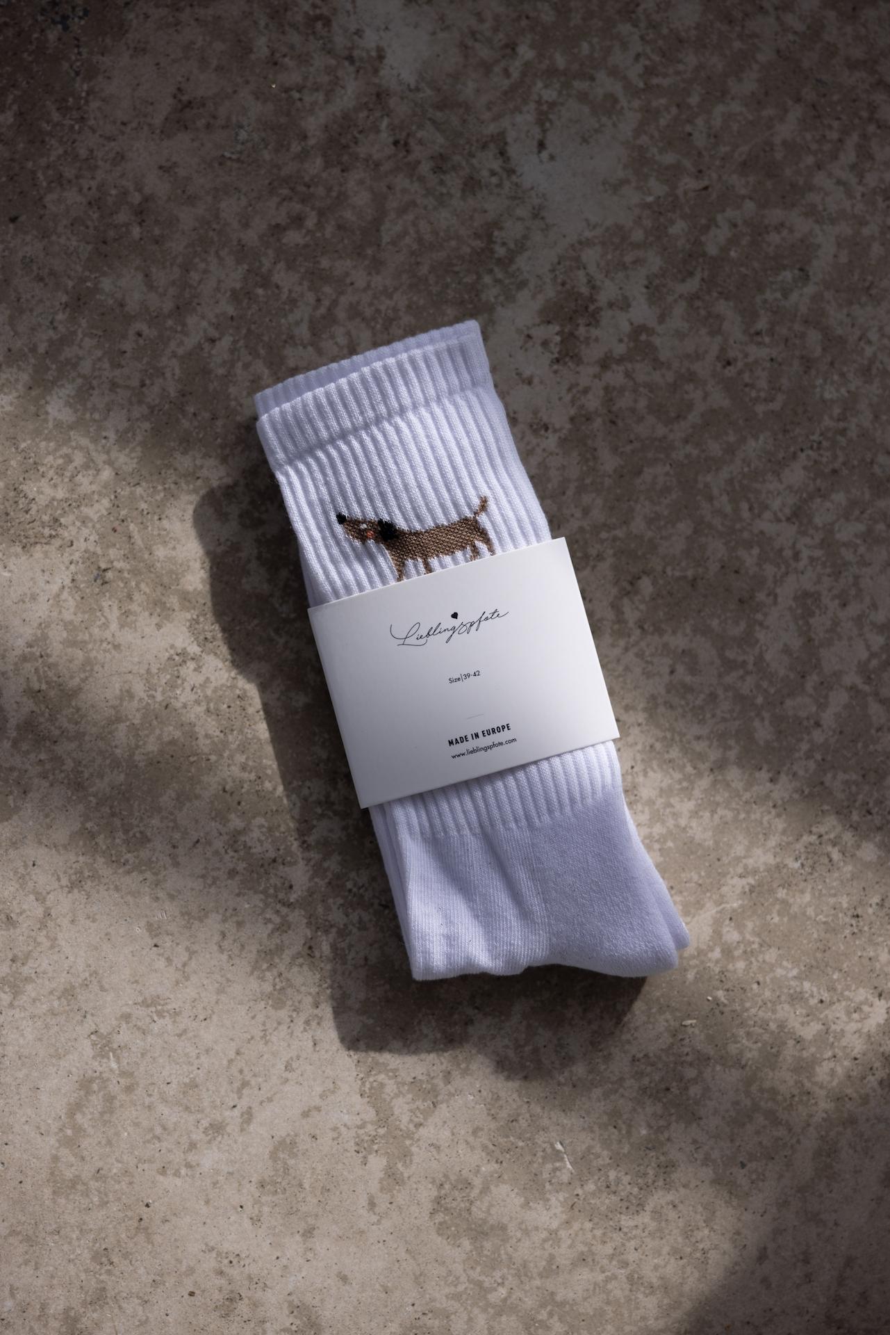 Lieblingspfote Bestickte "Dackel" Socken Off White von Lieblingspfote