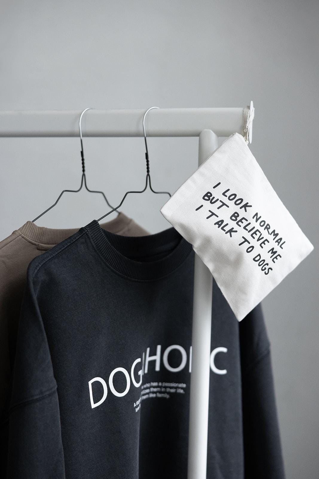 Lieblingspfote Pouch „I Look Normal" von Lieblingspfote