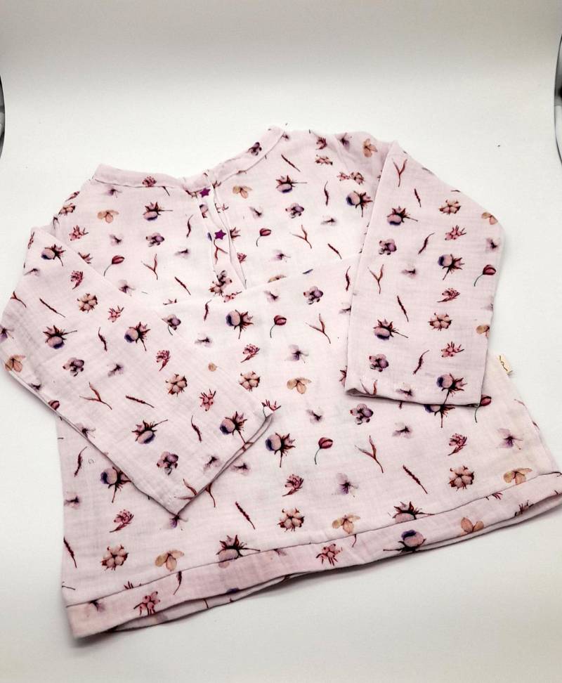 Musselinshirt Gr. 104 in Weiss Mit Blüten Aus Biobaumwolle von Lieblingsshop4You