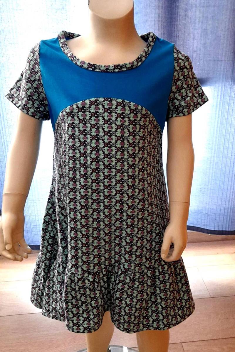 Sommerkleid Gr 110 in Türkis Mit Kleinem Muster von Lieblingsshop4You